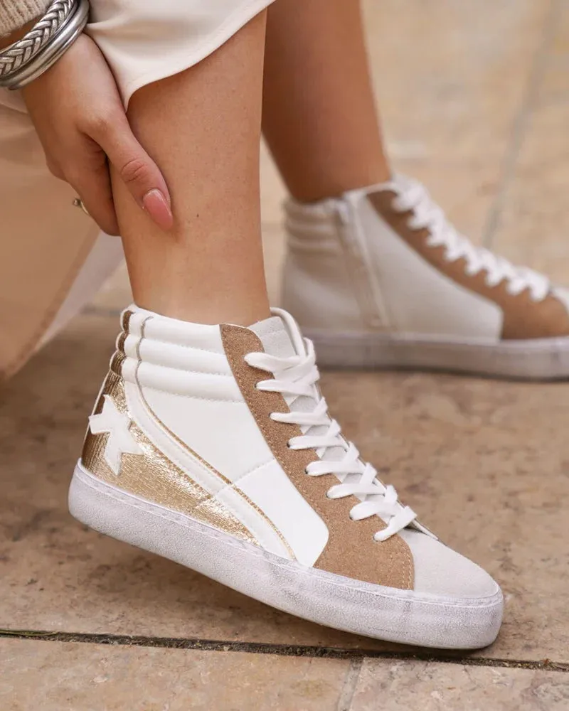 Zapatillas altas de mujer en color camel con cordones - Alya